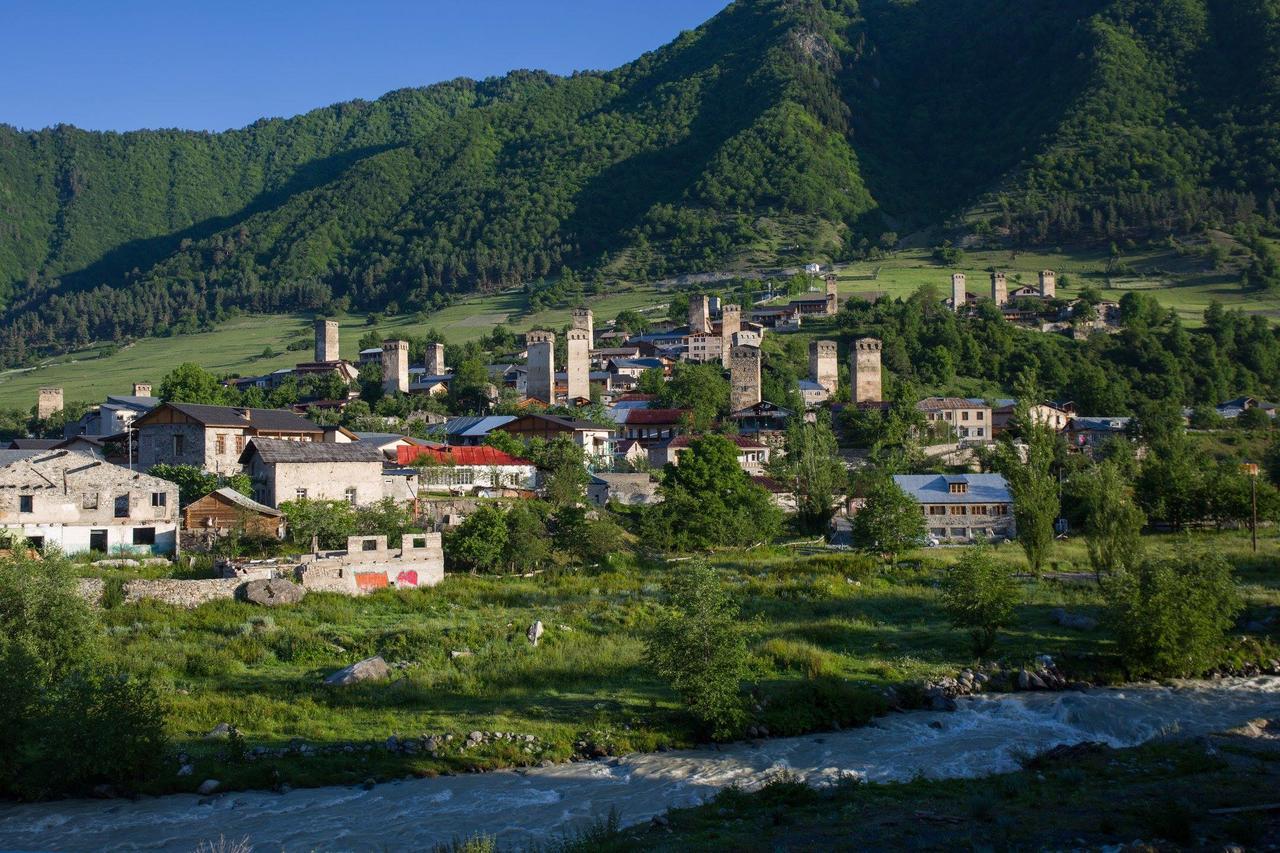 Mushkudiani Manor Hotel Mestia Ngoại thất bức ảnh